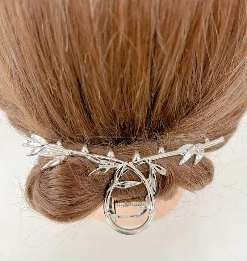 Twisted Metal Claw Clip - Large Jaw Clip for Thick and Fine Hair