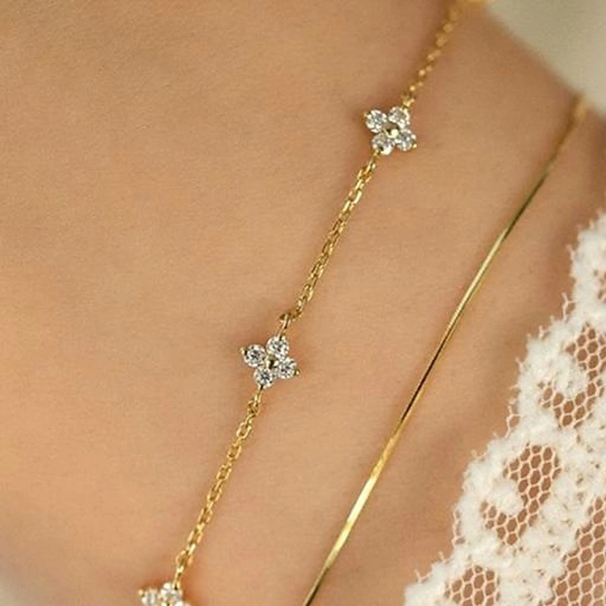 Clover Zircon Station Bracelet